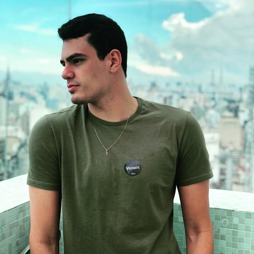 Meet your Posher, Arthur